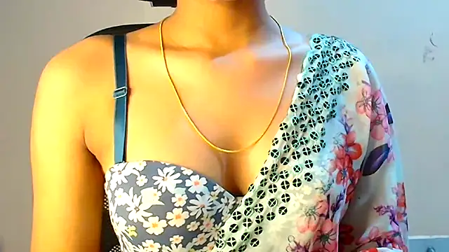 Snapshot of Chandani-Love chatting on May 24, 2026, 9:36 am Chandani-Love online show from May 24, 2026, 9:36 am