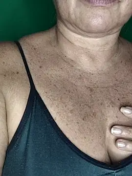 Snapshot of Kasandra_Ho chatting on November 16, 2025, 6:13 pm Kasandra Ho online show from November 16, 2025, 6:13 pm