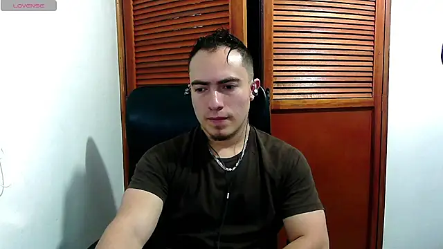 Snapshot of dragon1006 chatting on May 21, 2026, 9:22 pm dragon1006 online show from May 21, 2026, 9:22 pm