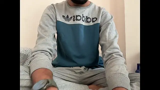 meatycronn online show from November 26, 2025, 8:04 am