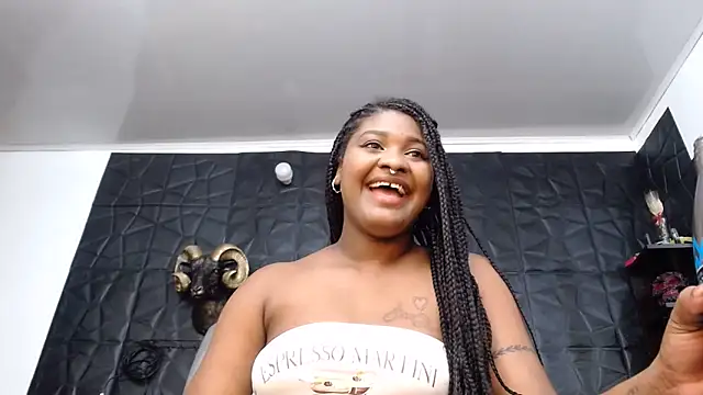 Snapshot of Hanna_Fox_69 chatting on May 30, 2026, 7:27 am Hanna Fox 69 online show from May 30, 2026, 7:27 am
