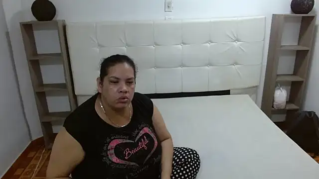 Candy and Jh0n online show from September 19, 2025, 3:30 am