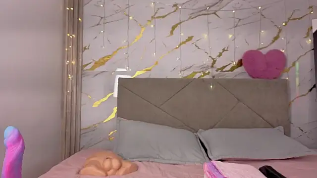 agatha 97  online show from February 19, 2026, 3:35 am