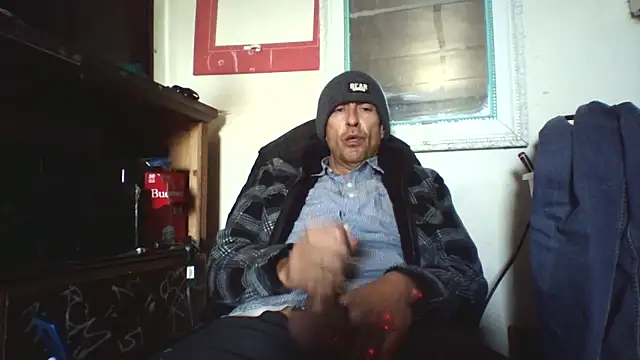 Snapshot of Pumpndeep chatting on February 17, 2025, 8:04 pm Pumpndeep online show from February 17, 2025, 8:04 pm