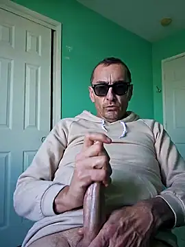 Snapshot of Pumpndeep chatting on February 26, 2025, 8:33 pm Pumpndeep online show from February 26, 2025, 8:33 pm