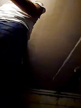 Snapshot of Pumpndeep chatting on September 29, 2025, 8:19 am Pumpndeep online show from September 29, 2025, 8:19 am