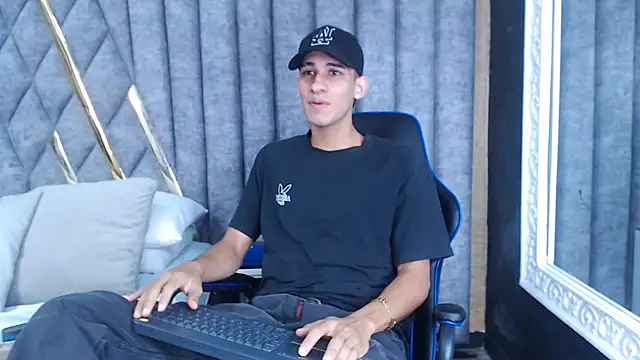 JakeMoxley online show from March 16, 2025, 1:38 pm