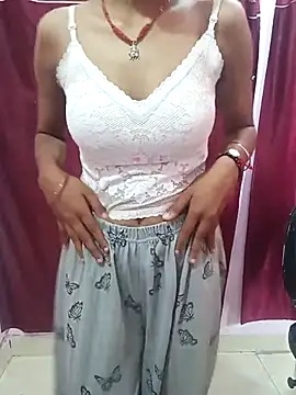 Snapshot of gulabo-Queen chatting on September 21, 2025, 6:04 am gulabo-Queen online show from September 21, 2025, 6:04 am