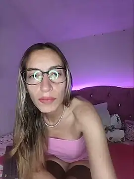 Snapshot of Melinaa-sex chatting on July 16, 2026, 1:11 am Melinaa-sex online show from July 16, 2026, 1:11 am
