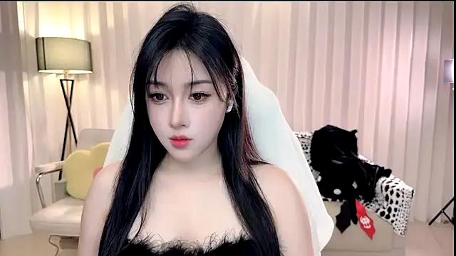 K-moumou online show from November 5, 2025, 3:12 pm