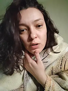 Alysta online show from November 13, 2025, 8:02 am