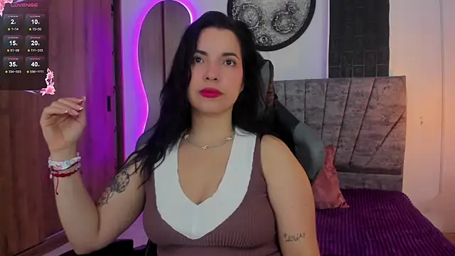 Snapshot of tatiana_sc chatting on January 8, 2026, 1:35 pm tatiana sc online show from January 8, 2026, 1:35 pm