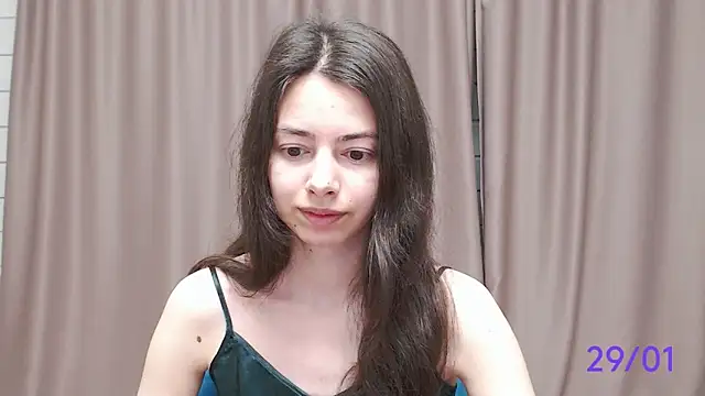 Snapshot of sweet_sweet_angel chatting on January 29, 2025, 2:51 am sweet sweet angel online show from January 29, 2025, 2:51 am