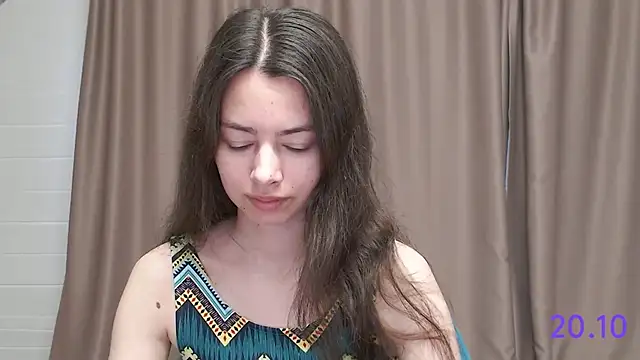 Snapshot of sweet_sweet_angel chatting on October 20, 2025, 7:31 am sweet sweet angel online show from October 20, 2025, 7:31 am