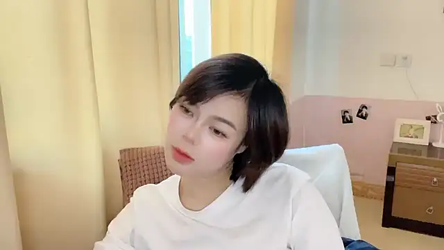 Linda-LL online show from January 18, 2026, 5:55 am