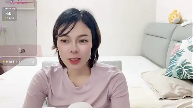 Linda-LL online show from April 21, 2026, 10:54 am