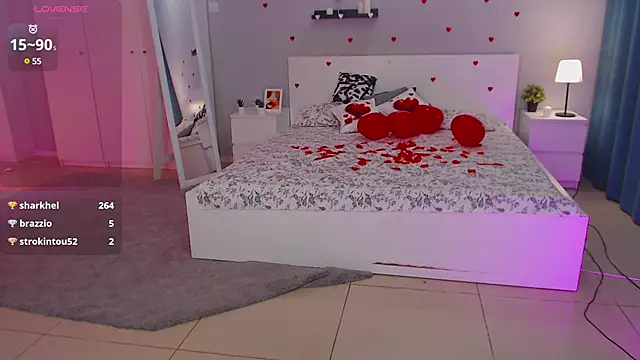 Fay Dunaway online show from February 14, 2025, 3:36 pm