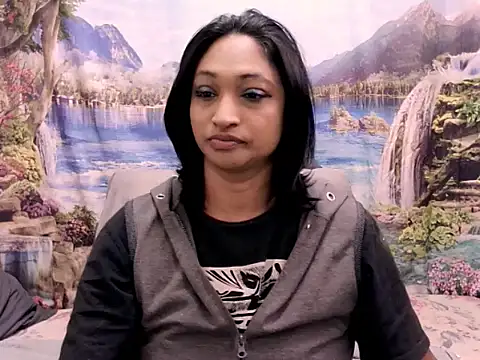 Snapshot of indianspicey chatting on November 20, 2025, 5:29 am indianspicey online show from November 20, 2025, 5:29 am