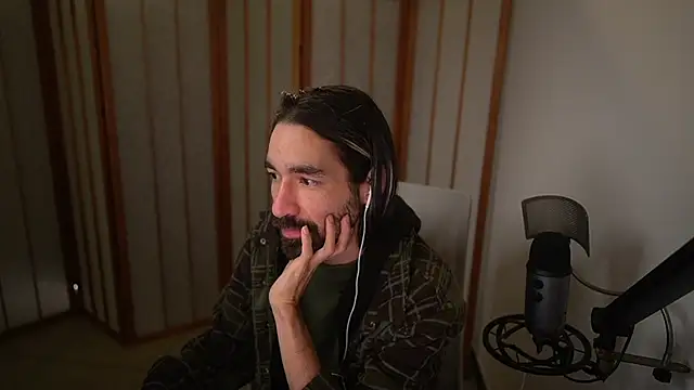 Snapshot of Your_Ice_cream chatting on November 27, 2025, 3:25 pm Your Ice cream online show from November 27, 2025, 3:25 pm