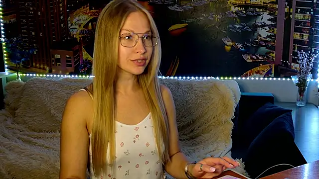 pusyavykusya online show from September 10, 2025, 6:52 pm