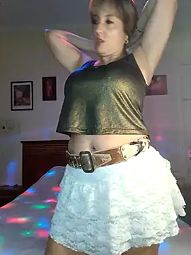 DesireSatler online show from August 7, 2026, 3:30 am