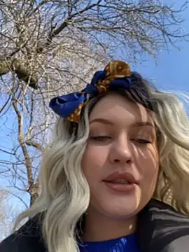 KikiWatson online show from March 7, 2025, 8:13 am