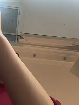 KikiWatson online show from December 21, 2025, 8:10 am