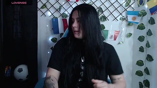 Snapshot of Nika_1_ chatting on June 18, 2026, 10:25 pm Nika 1 online show from June 18, 2026, 10:25 pm