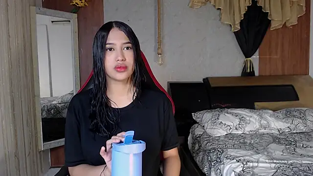 hera divine online show from April 29, 2026, 9:54 pm