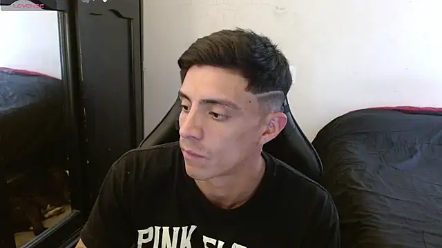 kv   xxx  online show from September 12, 2025, 3:56 pm