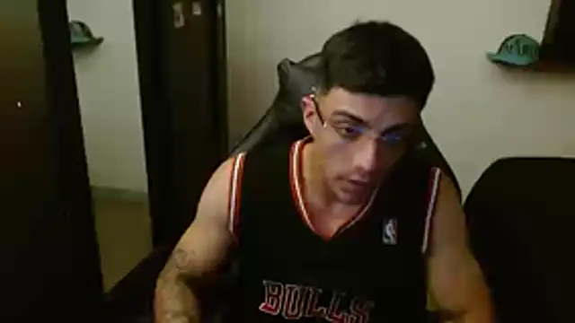 kv   xxx  online show from February 3, 2026, 2:53 am