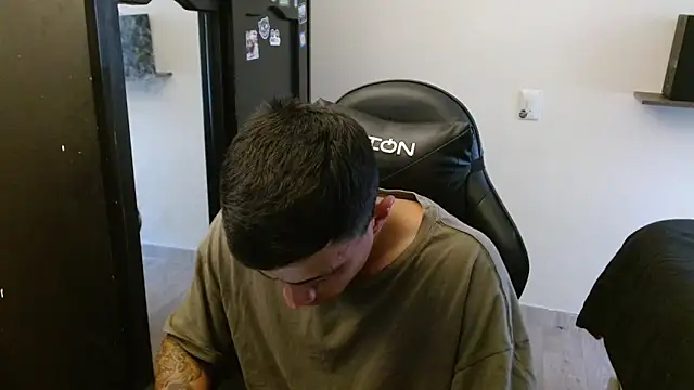 kv   xxx  online show from March 14, 2026, 5:18 pm