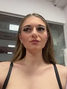 AdissonLane online show from February 10, 2026, 5:06 pm