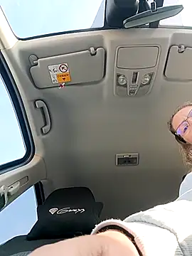 uber babe online show from January 14, 2026, 10:10 am