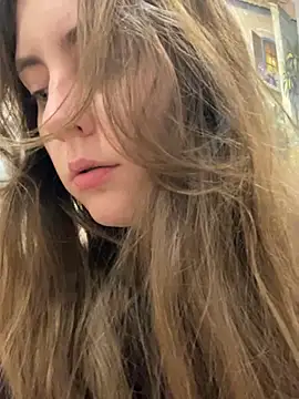 Topvi  online show from February 13, 2026, 4:58 pm