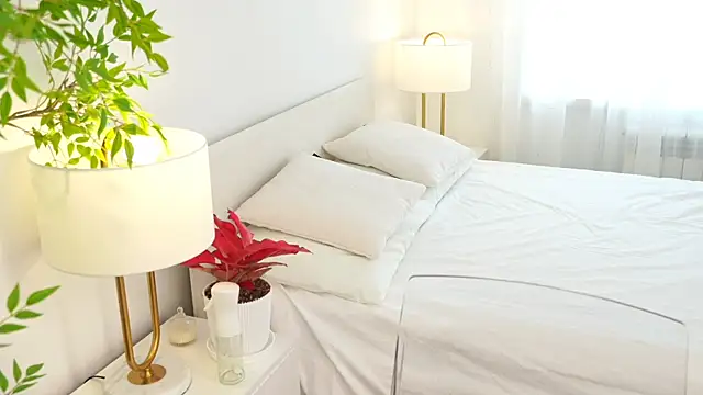 Peopleneedlove144 online show from March 4, 2026, 11:16 am