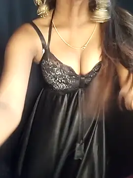 Snapshot of Esha_Babyy chatting on October 10, 2025, 2:27 pm Esha Babyy online show from October 10, 2025, 2:27 pm