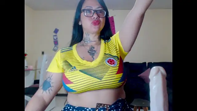 Snapshot of Saloome- chatting on July 3, 2026, 11:11 pm Saloome- online show from July 3, 2026, 11:11 pm