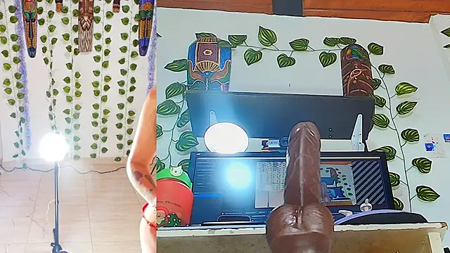 sharlotte funny online show from April 27, 2026, 6:06 pm