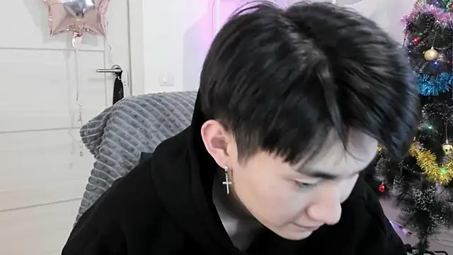 Miram Yu online show from December 20, 2024, 2:41 am