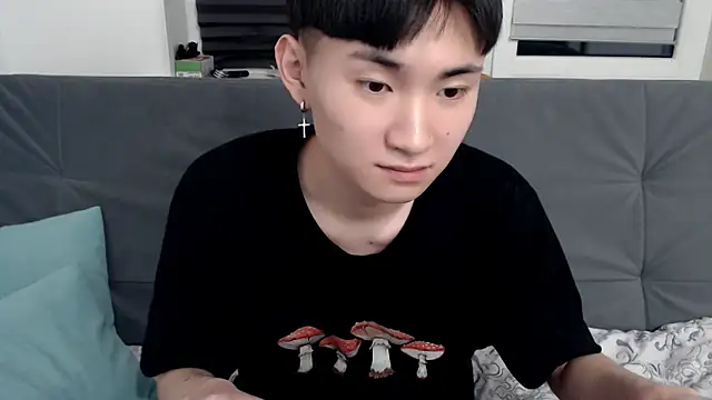 Miram Yu online show from February 9, 2025, 11:57 pm