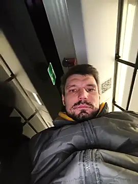 Snapshot of Jocker12456 chatting on February 9, 2026, 5:28 pm Jocker12456 online show from February 9, 2026, 5:28 pm