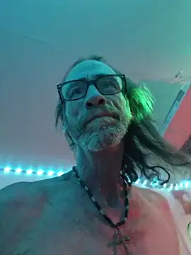 Undercover Pornstar online show from March 8, 2026, 1:14 am