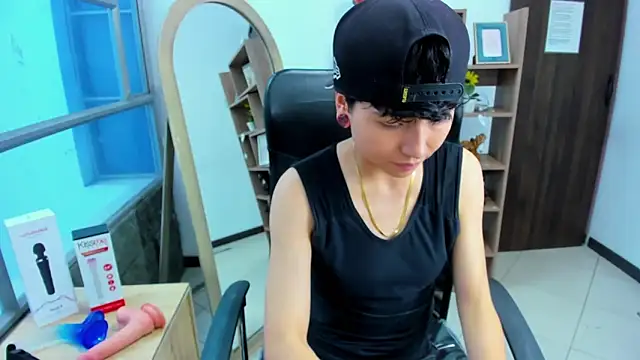 Snapshot of Im_Mathias chatting on September 28, 2025, 5:51 pm Im Mathias online show from September 28, 2025, 5:51 pm