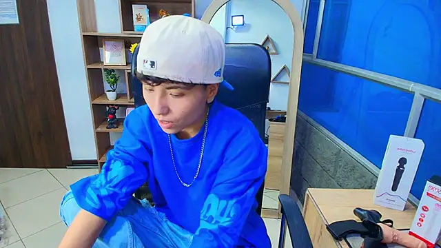 Snapshot of Im_Mathias chatting on November 29, 2025, 2:14 am Im Mathias online show from November 29, 2025, 2:14 am