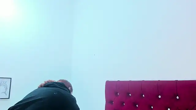 Melody Megann online show from February 7, 2026, 11:25 am