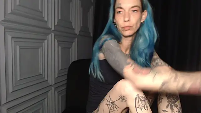 RavenryderUK online show from April 30, 2026, 9:19 pm