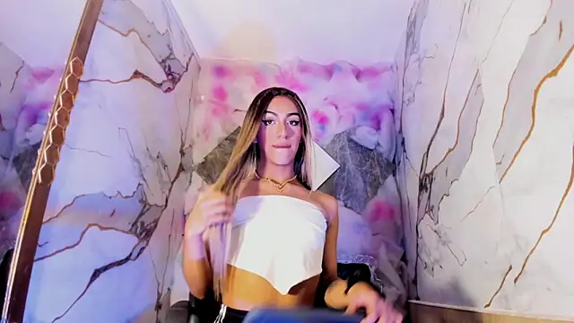 Snapshot of Isabella_stanford2 chatting on December 15, 2025, 10:25 pm Isabella stanford2 online show from December 15, 2025, 10:25 pm