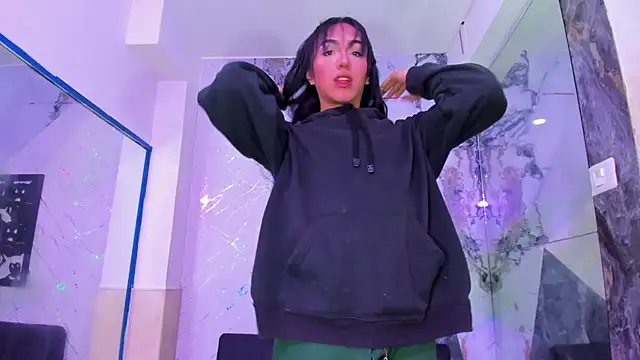 Snapshot of Isabella_stanford2 chatting on March 20, 2026, 3:33 am Isabella stanford2 online show from March 20, 2026, 3:33 am