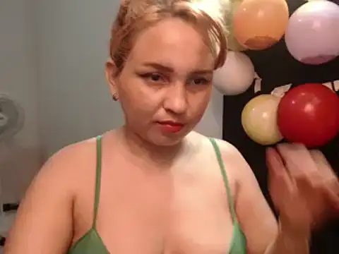 Snapshot of Agatha_browser chatting on February 3, 2025, 1:51 pm Agatha browser online show from February 3, 2025, 1:51 pm